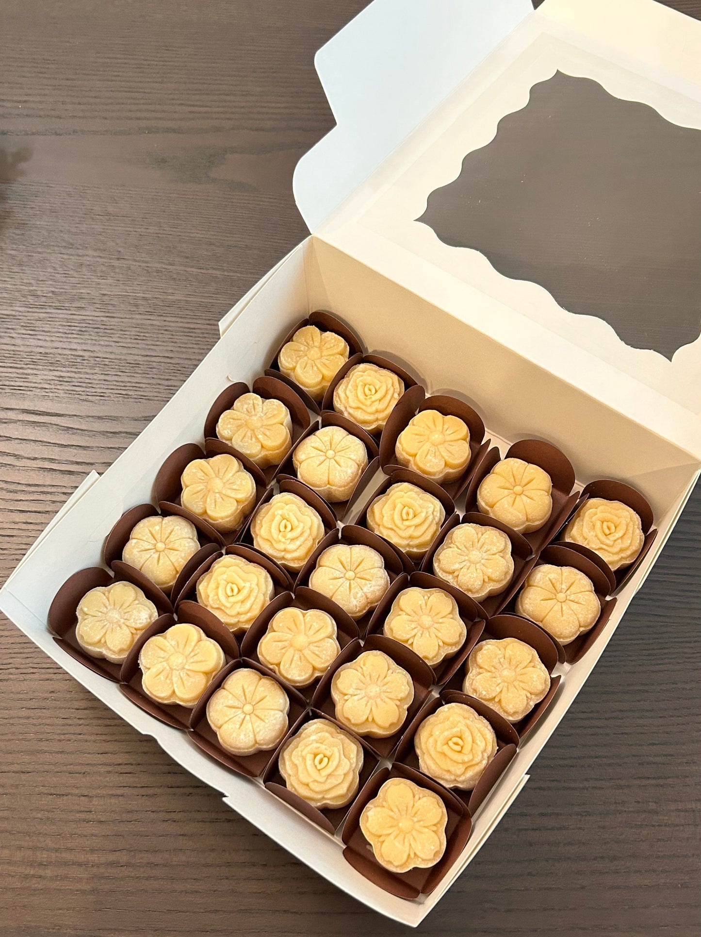 Brigadeiro Modeled - Nestlè Nido Brigadeiro