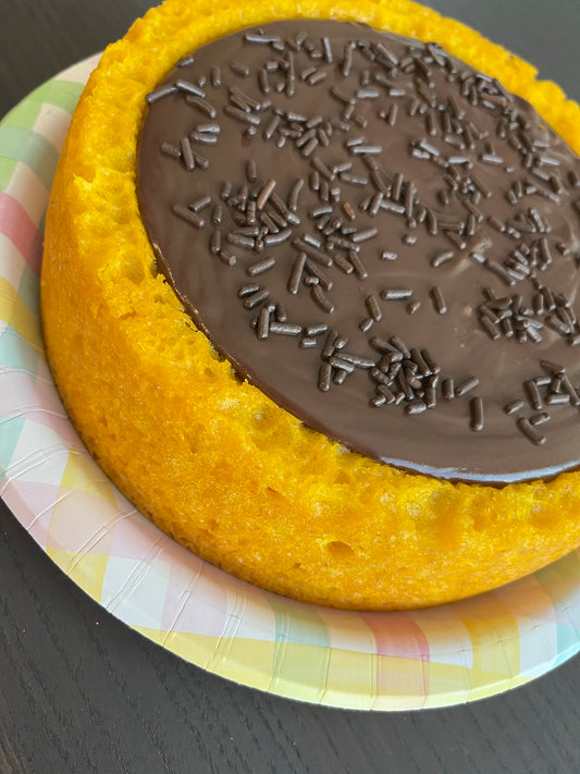 Caseirinho Family Size - Carrot with Chocolate Brigadeiro